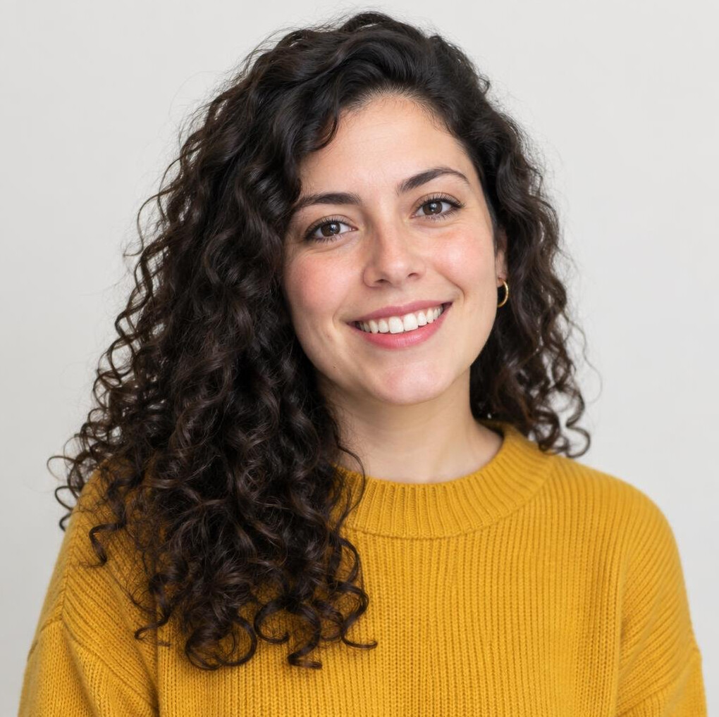 Portrait of a young Chilean woman writer